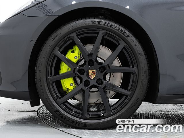 Porsche Panamera (976) 2.9 AWD E-Hybrid 2025 — фото 5