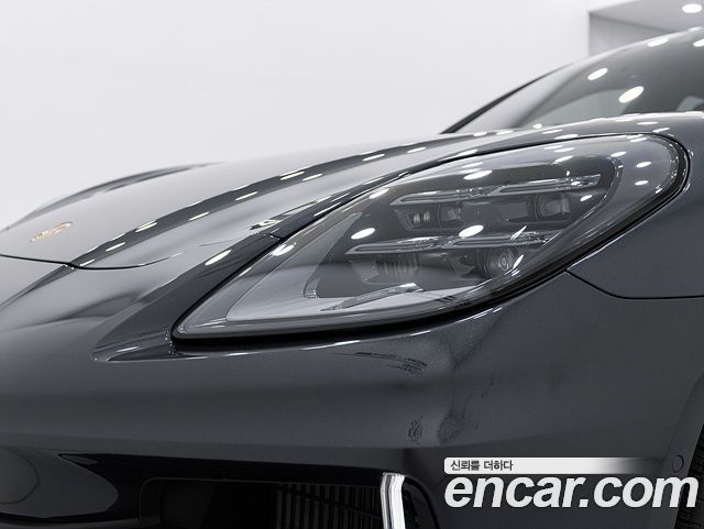 Porsche Panamera (976) 2.9 AWD E-Hybrid 2025 — фото 15