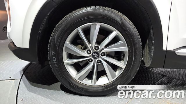 Hyundai Santa Fe (TM) Diesel 2.0 2WD Exclusive 2020 — фото 5