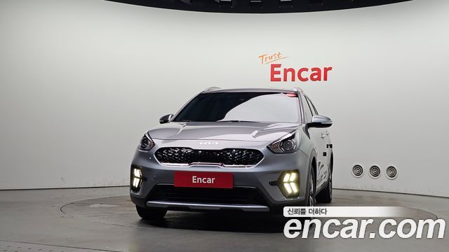 Kia Niro 1.6 HEV Prestige 2022 — фото 3