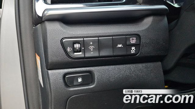 Kia Niro 1.6 HEV Prestige 2022 — фото 13