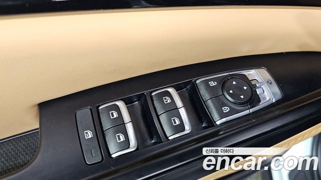 Kia Carnival (IV) Diesel 9-Seater Prestige 2023 — фото 12
