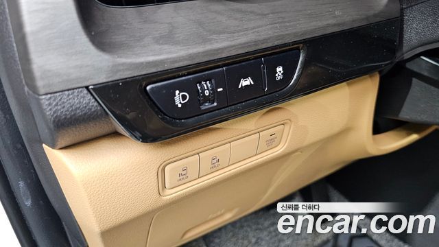 Kia Carnival (IV) Diesel 9-Seater Prestige 2023 — фото 13