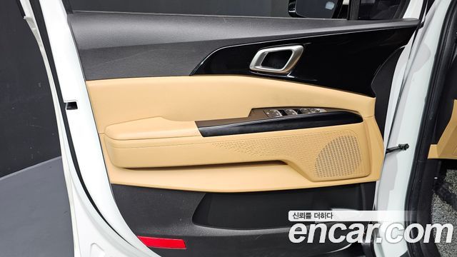 Kia Carnival (IV) Diesel 9-Seater Prestige 2023 — фото 24