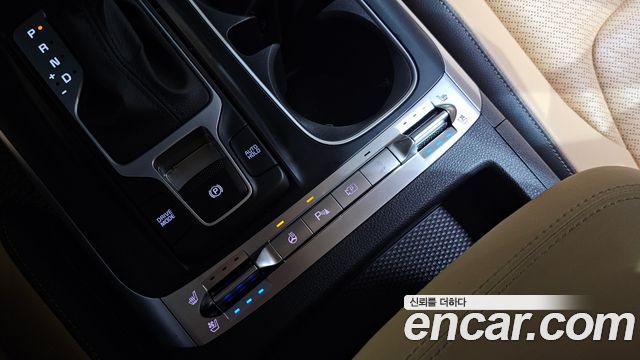 Kia Carnival (IV) Diesel 9-Seater Prestige 2023 — фото 31