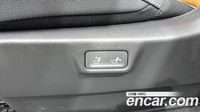 Kia Carnival (IV) Diesel 9-Seater Prestige 2023 — фото 35