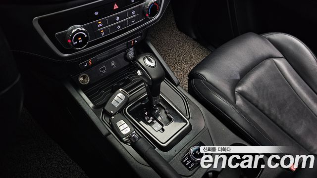 KG Mobility (SsangYong) Rexton Sports Diesel 2.2 4WD Prestige Special 2020 — фото 9