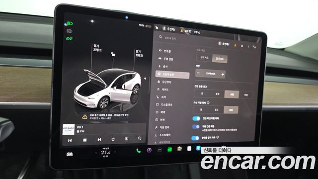 Tesla Model Y Long Range AWD 2022 — фото 19