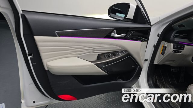Kia K7 Premier Hybrid Signature 2020 — фото 24