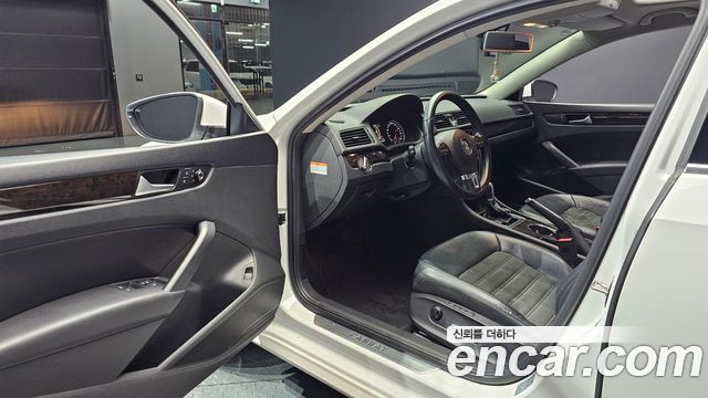Volkswagen Passat 2.0 TDI B7 2015 — фото 10