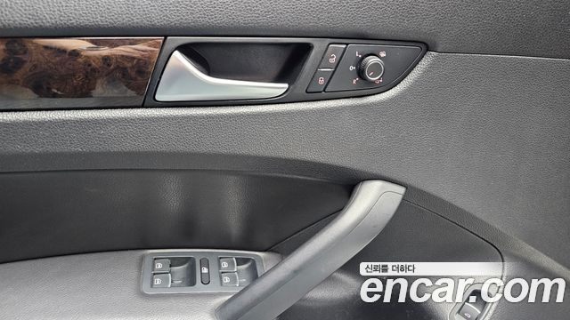Volkswagen Passat 2.0 TDI B7 2015 — фото 16