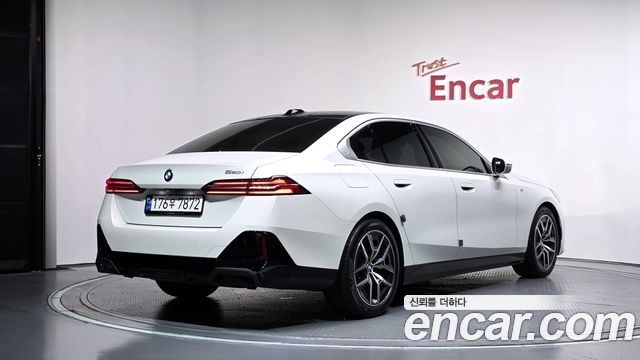 BMW 5 Series (G60) 520i M Sport 2024 — фото 2