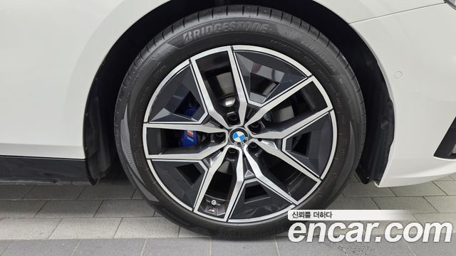 BMW 5 Series (G60) 520i M Sport 2024 — фото 21