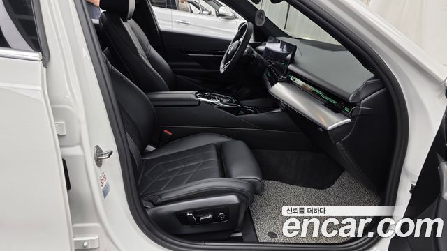 BMW 5 Series (G60) 520i M Sport 2024 — фото 26
