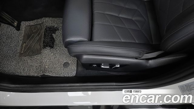 BMW 5 Series (G60) 520i M Sport 2024 — фото 31