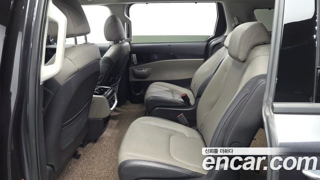 Kia Carnival (IV) Diesel 9-Seater Signature 2025 — фото 12