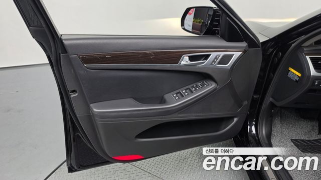 Genesis G80 3.3 GDI Luxury 2018 — фото 30