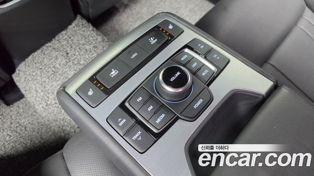 Genesis G80 3.3 GDI Luxury 2018 — фото 33