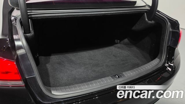 Genesis G80 3.3 GDI Luxury 2018 — фото 36