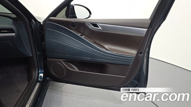 Genesis G80 (RG3) Gasoline 3.5 Turbo AWD 2022 — фото 24
