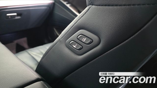 Genesis G80 (RG3) Gasoline 3.5 Turbo AWD 2022 — фото 34