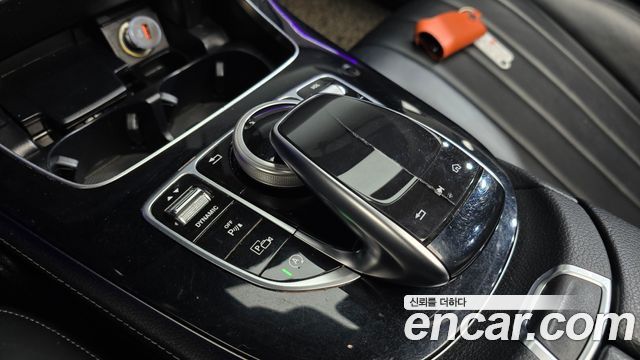 Mercedes-Benz E-Class (W213) E220d Exclusive 2018 — фото 16