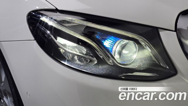 Mercedes-Benz E-Class (W213) E220d Exclusive 2018 — фото 22