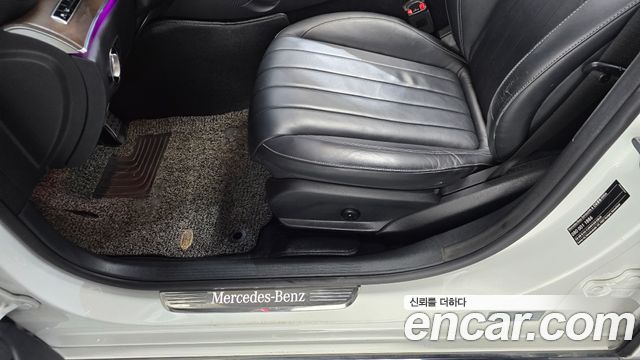 Mercedes-Benz E-Class (W213) E220d Exclusive 2018 — фото 32