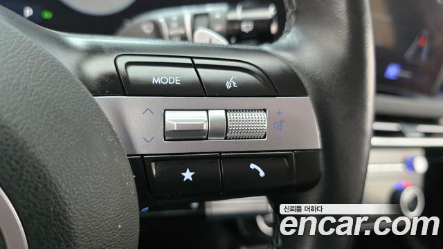 Hyundai Tucson Hybrid (NX4) HEV 1.6 2WD Inspiration 2024 — фото 17