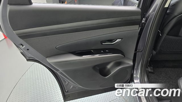 Hyundai Tucson Hybrid (NX4) HEV 1.6 2WD Inspiration 2024 — фото 25