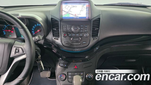 Chevrolet Orlando 2.0 Diesel LT Premium 2014 — фото 15