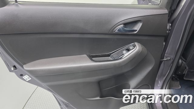 Chevrolet Orlando 2.0 Diesel LT Premium 2014 — фото 25