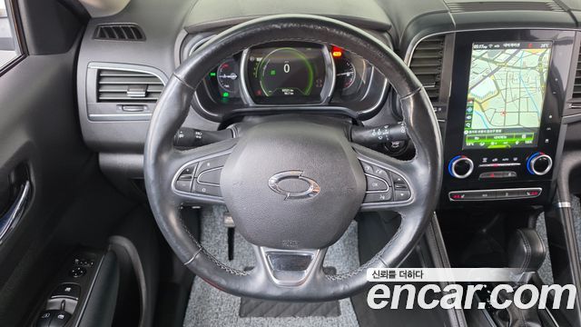 Renault Korea QM6 Diesel 4WD LE 2017 — фото 13
