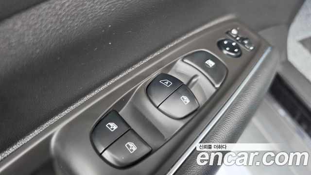 Renault Korea QM6 Diesel 4WD LE 2017 — фото 27