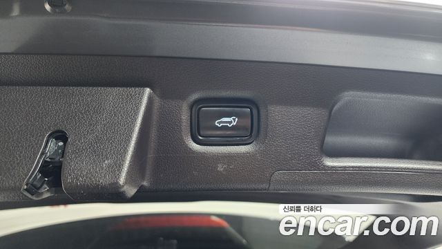 Hyundai Santa Fe (TM) Diesel 2,0 4WD Prestige 2020 — фото 16