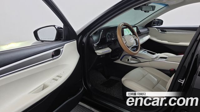 Hyundai Grandeur (IG) 2.5 Le Blanc 2023 — фото 10