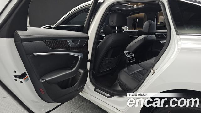 Audi A6 (C8) 45 TFSI Premium 2021 — фото 12