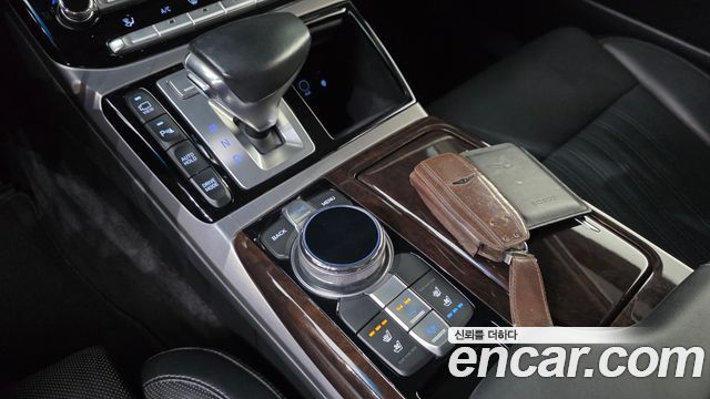 Genesis EQ900 3.8 GDI AWD Luxury 2018 — фото 9