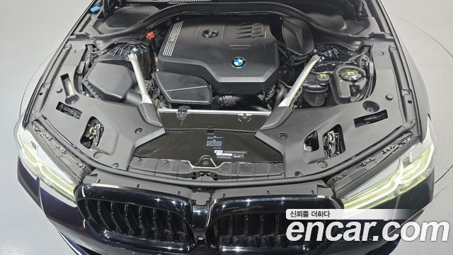 BMW 5 Series (G30) 520i M Sport 2021 — фото 6