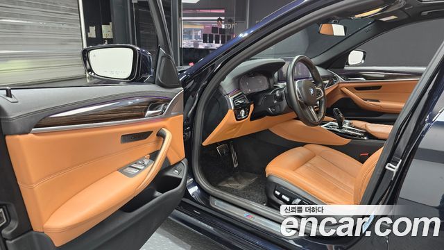 BMW 5 Series (G30) 520i M Sport 2021 — фото 10
