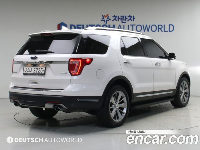 Ford Explorer 2.3 Limited 4WD 5th 2018 — фото 2