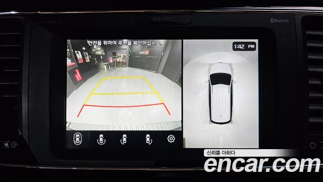Kia Carnival 9-Seater Hi-Limousine Noblesse Special 2020 — фото 14