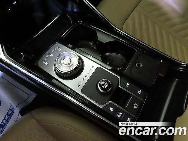 Kia Sorento (IV) HEV 1.6 2WD Signature 2025 — фото 16
