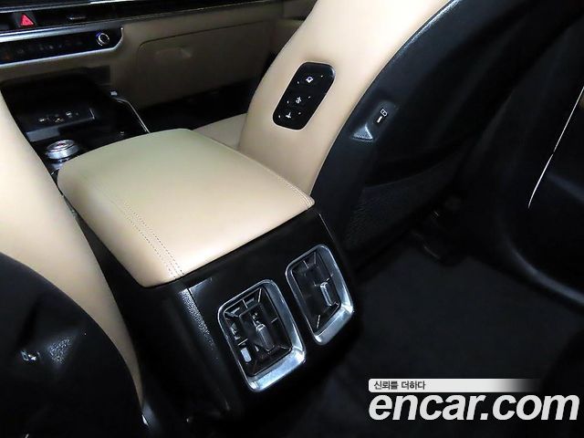 Kia Sorento (IV) HEV 1.6 2WD Signature 2025 — фото 18