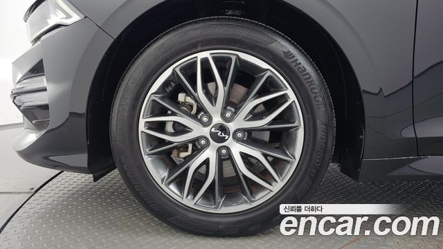 Kia K5 (III) 2.0 Trendy 2023 — фото 5