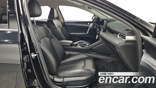 Kia K5 (III) 2.0 Trendy 2023 — фото 15