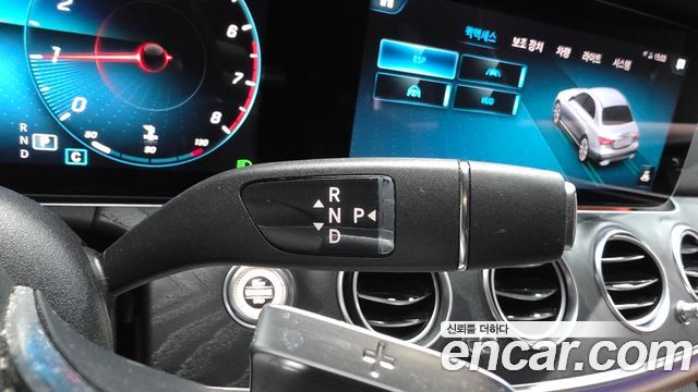 Mercedes-Benz E-Class (W213) E250 AMG Line 2023 — фото 9