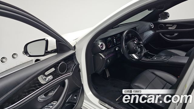 Mercedes-Benz E-Class (W213) E220d 4MATIC AMG Line 2021 — фото 10