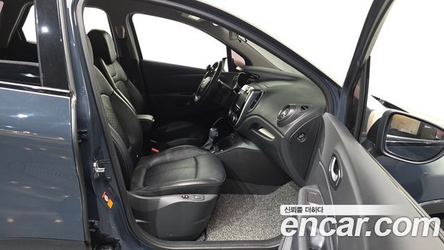 Renault Korea QM3 RE 2018 — фото 11
