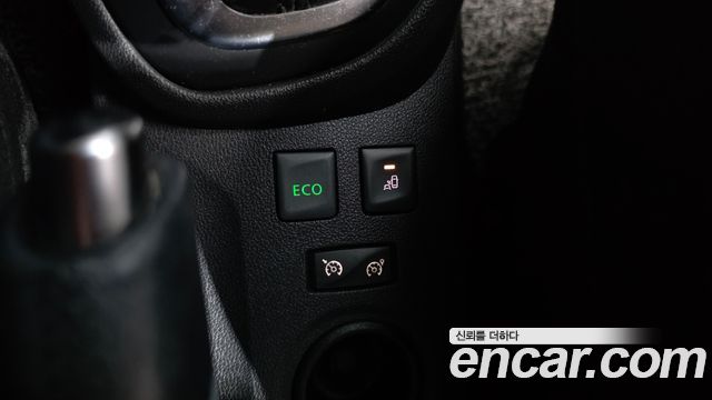 Renault Korea QM3 RE 2018 — фото 17
